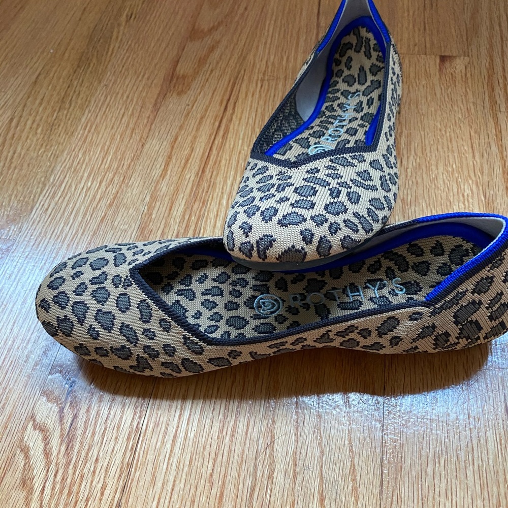 Like New: Rothys Cheetah Flat Size 6.5